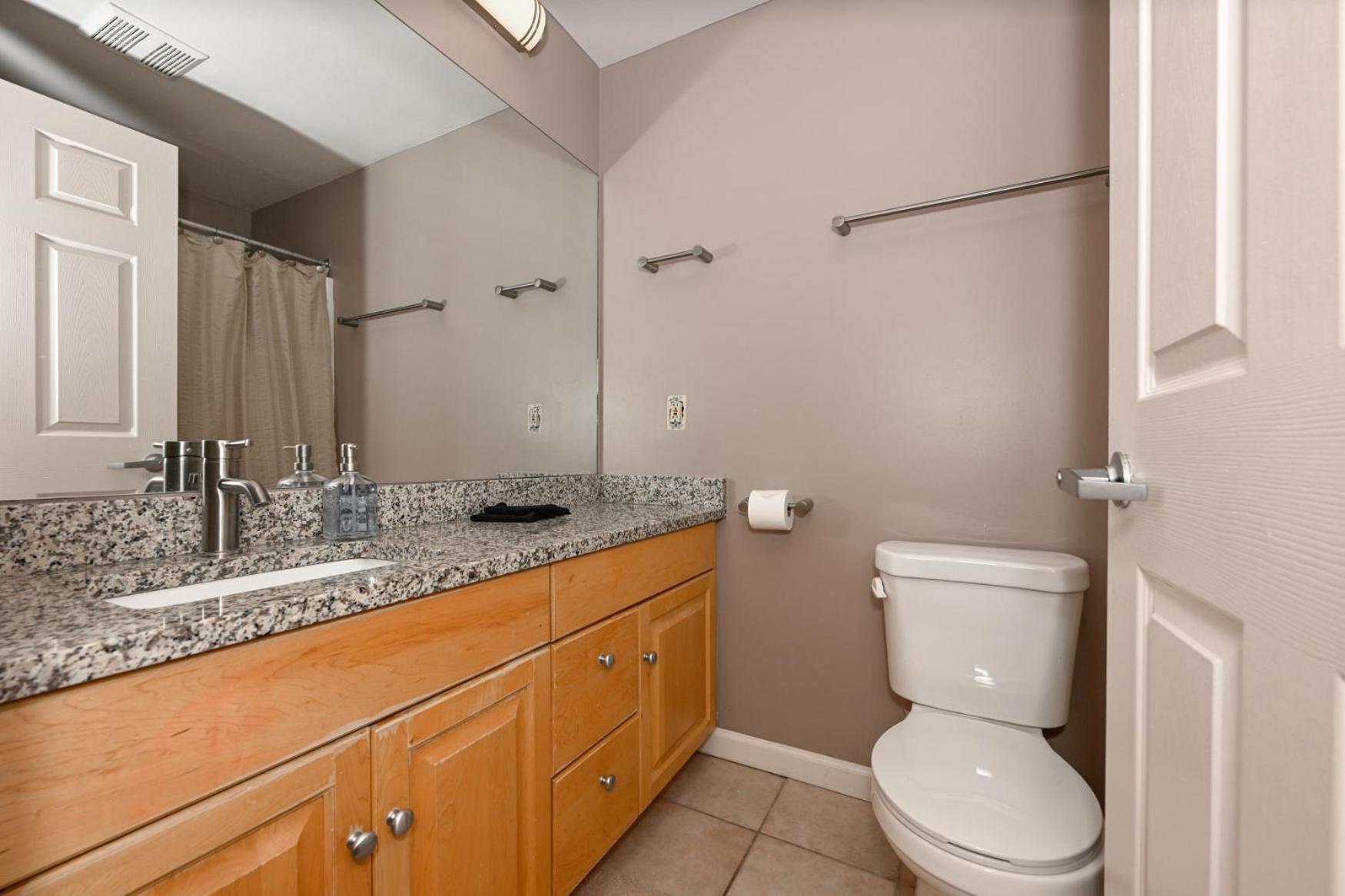 2 Bath Prkg+Gym+Sauna Perk Plaza +30 Day Кливланд Екстериор снимка